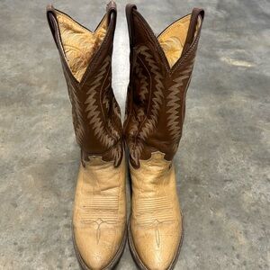 Vintage Justin  Western Cowboy Boots - Brown and Tan